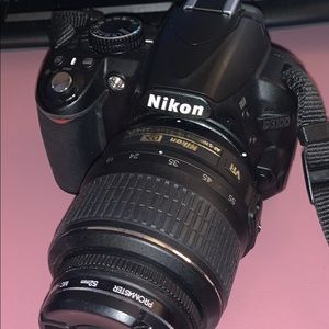 Nikon D3100 Camera